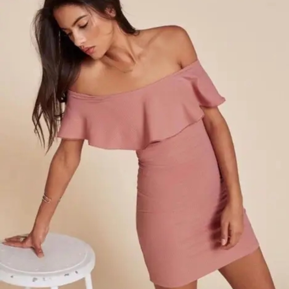 🫰🏼 Reformation Dress S Ribbed Off Shoulder In Pink - Picture 2 of 7